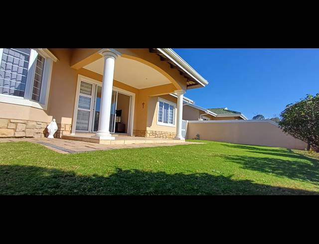 3 BEDROOM TOWNHOUSE SOLD IN MOUNT EDGECOMBE